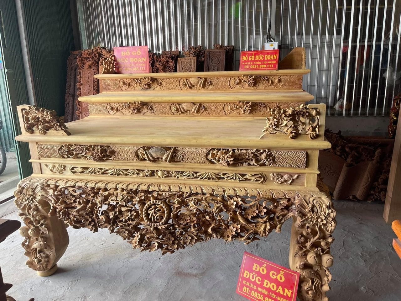 Các mẫu sập thờ tam cấp - Ảnh 2