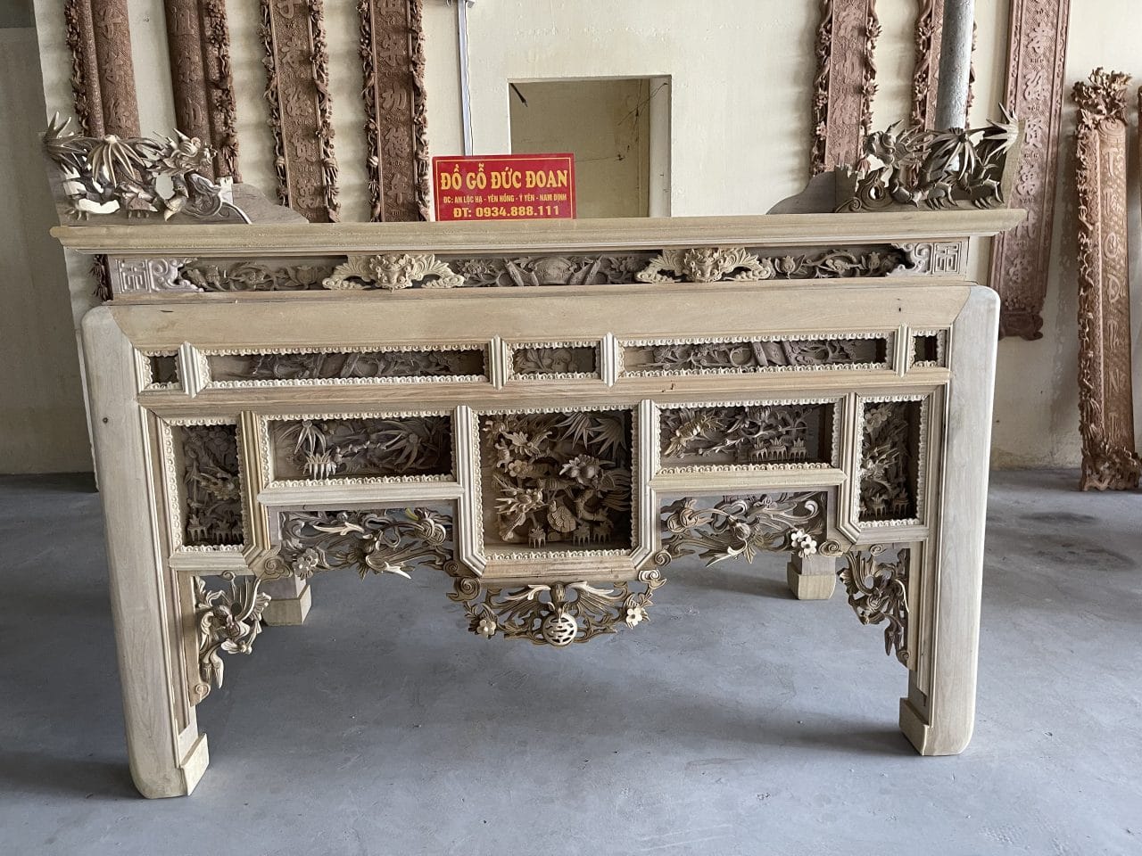 Giới thiệu tới quý khách các mẫu ban thờ ô xa 03