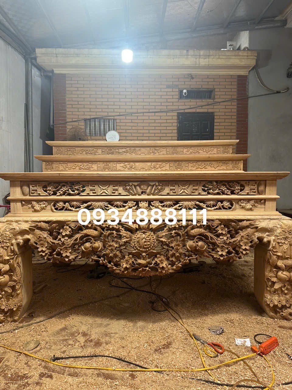 Các mẫu sập thờ tam cấp VIP - Ảnh 5