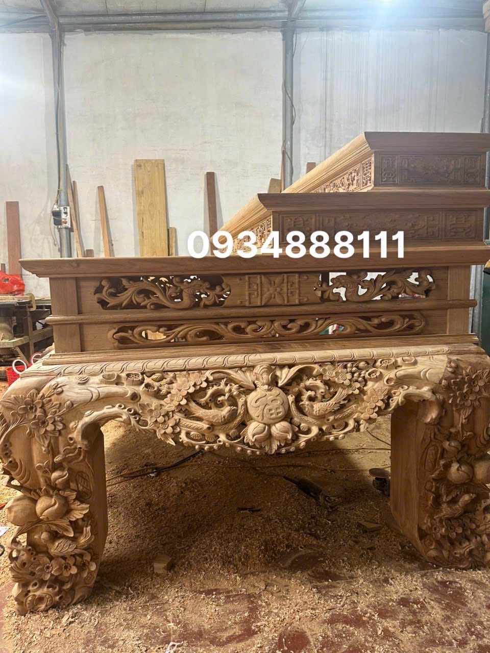 Các mẫu sập thờ tam cấp VIP - Ảnh 4