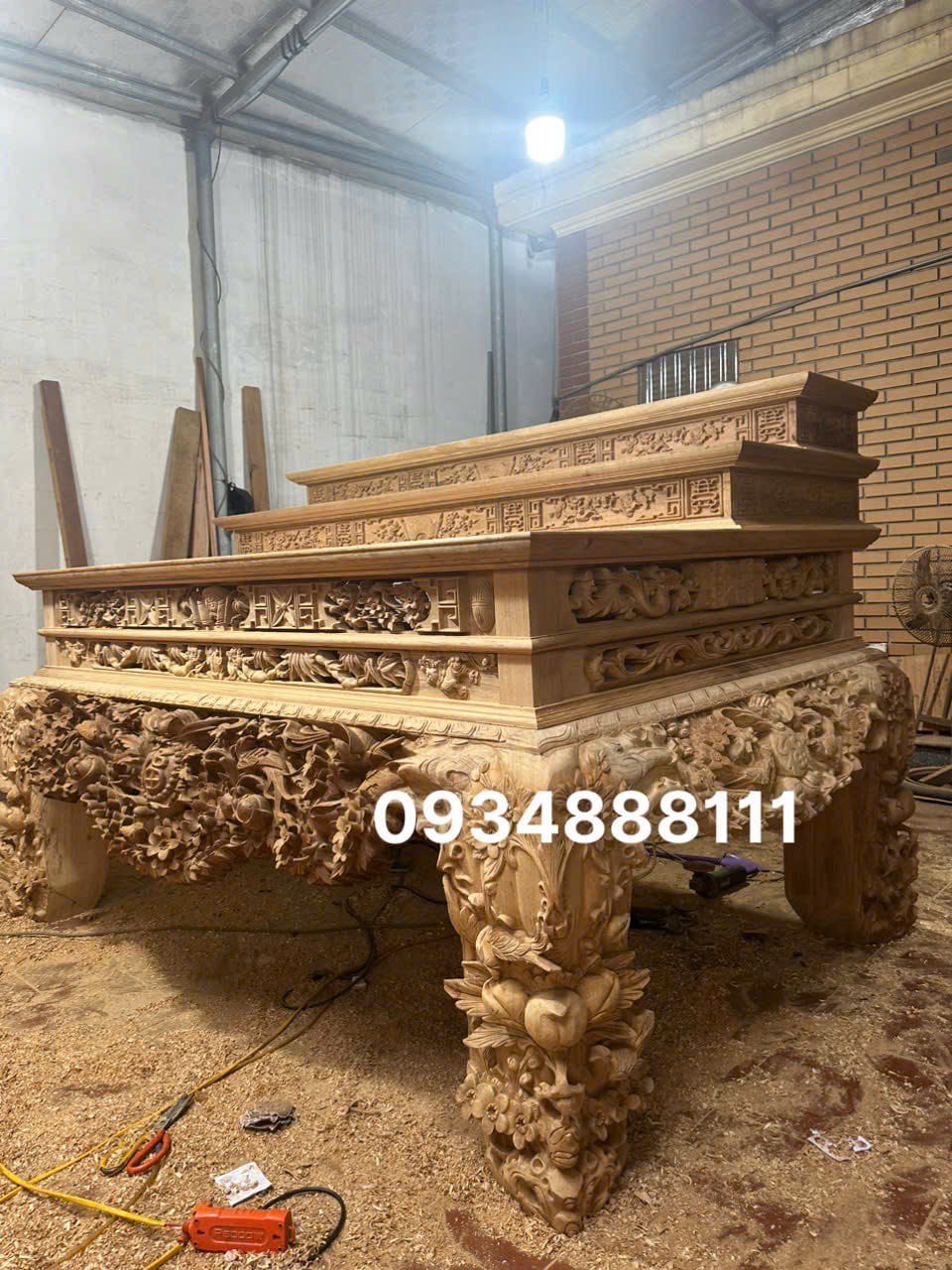 Các mẫu sập thờ tam cấp VIP - Ảnh 3